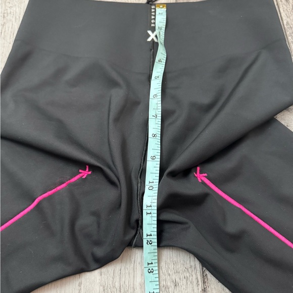 Savage x Fenty Hotline High Waist Leggings Black Caviar Pink Medium NEW NWT - Picture 9 of 10